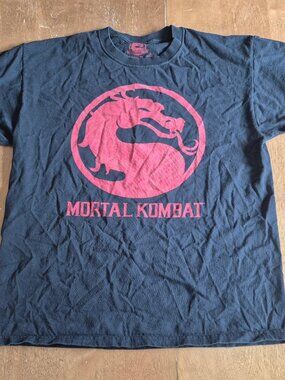 Mortal Kombat red logo Men shirt large